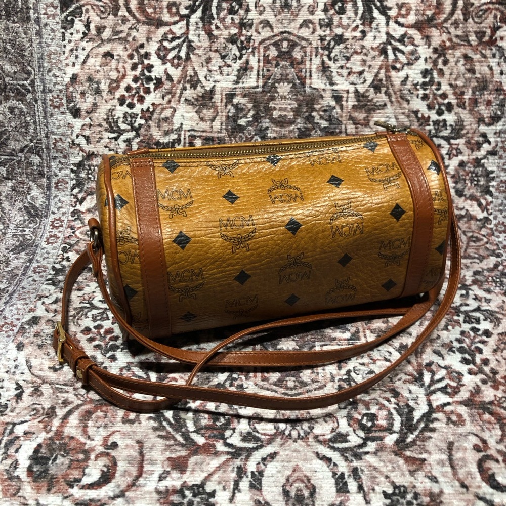MCM Cognac Visetos Barrel Bag Pristine EUC - Picture 3 of 15
